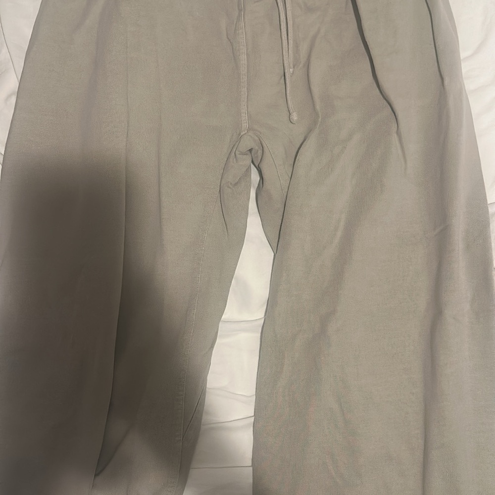 SKIMS Women's Straight Leg Pants in Light Gray